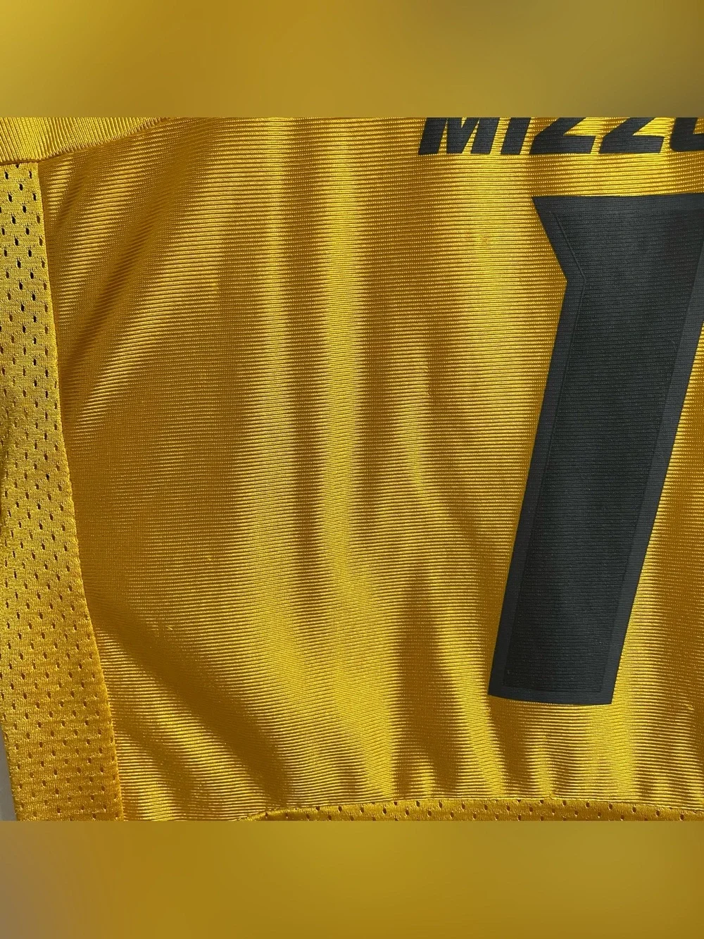 Missouri Tigers Mizzou Football Jersey Nike Gold Short Sleeve Boys Youth Size M